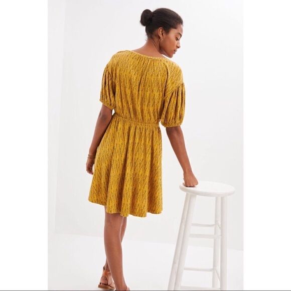 NEW Daily Practice by Anthropologie Gathered Puff Sleeve Mini Dress Medium - Picture 2 of 3